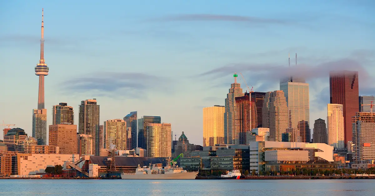 Canada Công Bố Kế Hoạch Mức Nhập Cư 2025–2027 Tạm Dừng Tăng Trưởng Dân Số Để Đảm Bảo Phát Triển Bền Vững