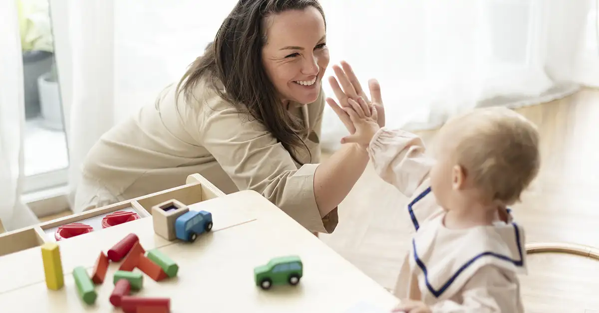 Trợ lý chăm sóc trẻ em