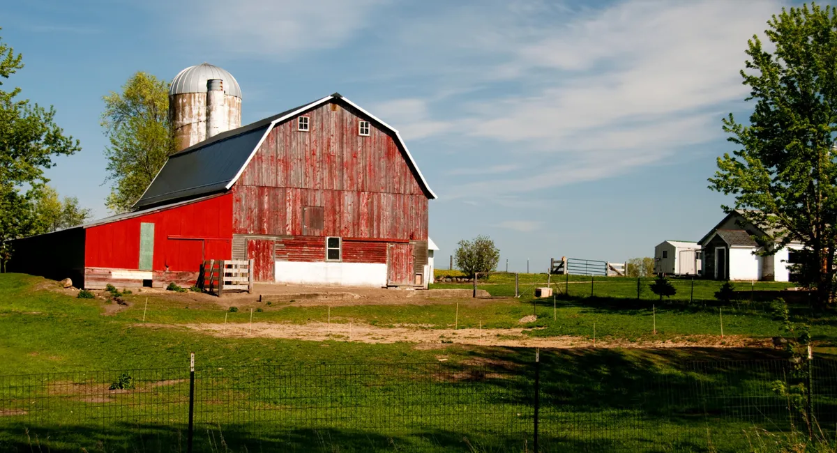 Canada Ra Mắt Lộ Trình Nhập Cư Nông Thôn Mới