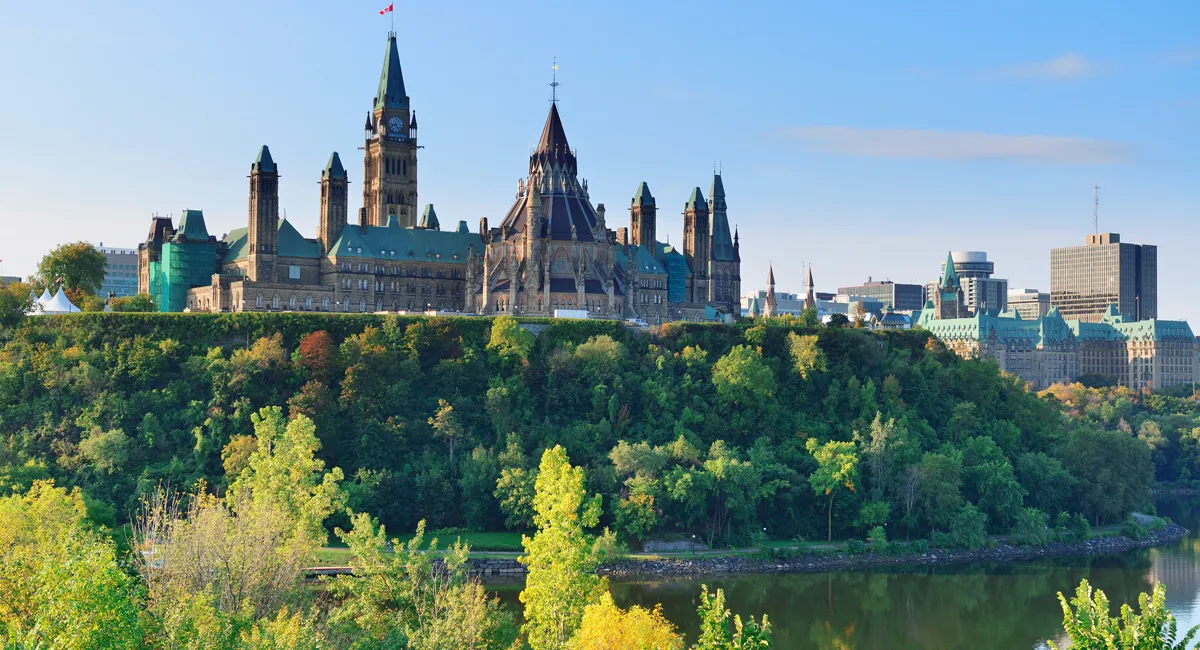 Canada chấp thuận 834.010 đơn xin thường trú tạm thời mới 7 Canada chấp thuận 834.010 đơn xin thường trú tạm thời mới