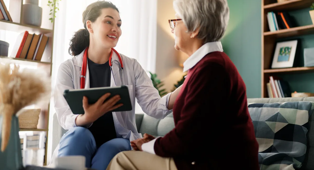 IRCC công bố lộ trình mới cho Nhân viên chăm sóc tại nhà trở thành Thường trú nhân