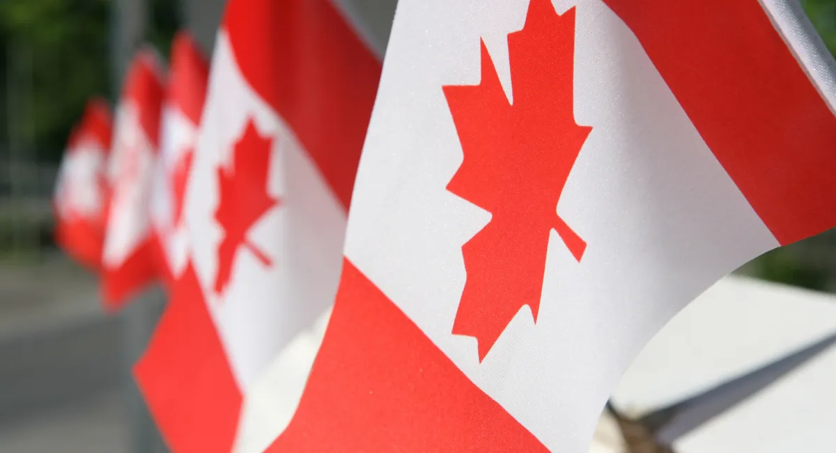 Canada gia hạn chính sách miễn kiểm tra sức khỏe định cư đến năm 2029