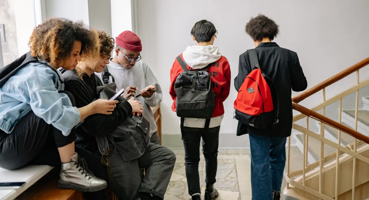 Giới Hạn Du Học Sinh Tại Canada Gây Lo Ngại, Chính Sách Có Thể Thay Đổi 10 Giới Hạn Du Học Sinh Tại Canada Gây Lo Ngại, Chính Sách Có Thể Thay Đổi